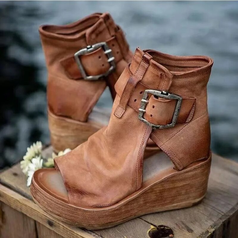 Margaret | Vintage Look Wedge Sandals